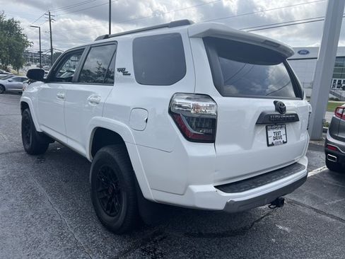 Used 2021 Toyota 4Runner TRD Off-Road Premium w/ Moonroof Package AWD/4WD image 3