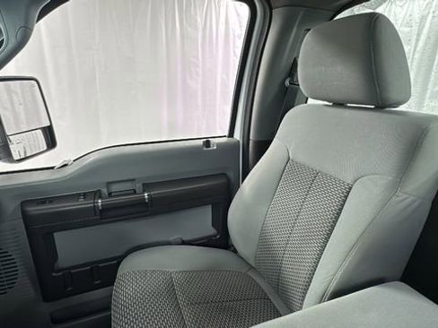 Used 2015 Ford F250 XL w/ Power Equipment Group AWD/4WD image 12