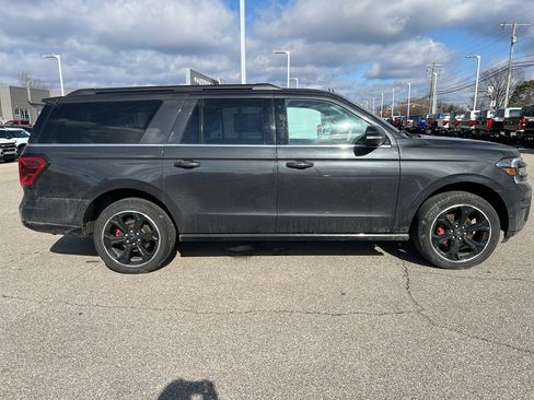 Used 2022 Ford Expedition Max Limited image 8
