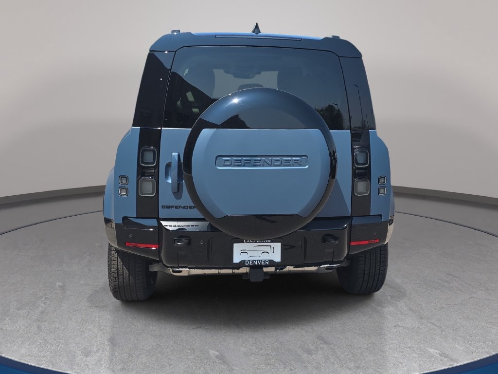 New 2026 Land Rover Defender 110 X-Dynamic SE AWD/4WD image 6