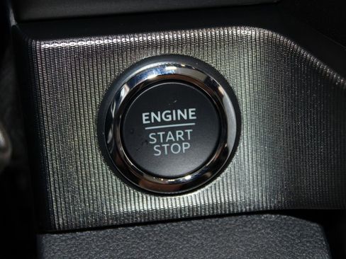 New 2026 Ford F250 Platinum image 49