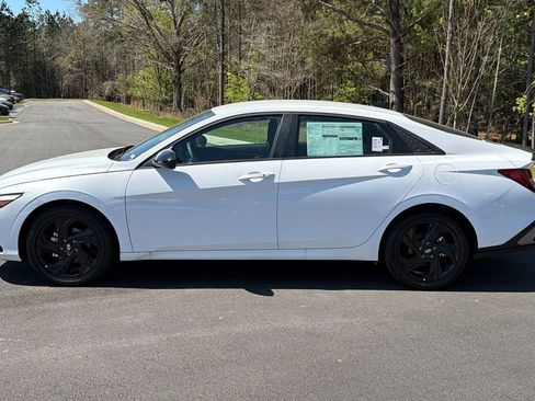 New 2026 Hyundai Elantra Sport FWD image 9