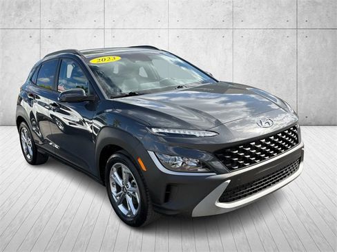 Used 2023 Hyundai Kona SEL image 6