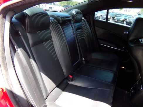 Used 2012 Dodge Charger R/T RWD image 21
