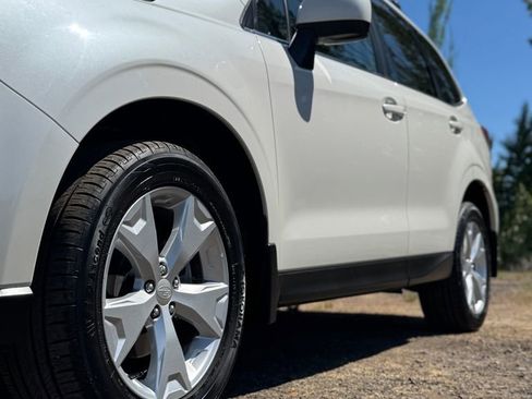 Used 2015 Subaru Forester 2.5i Limited AWD/4WD image 41