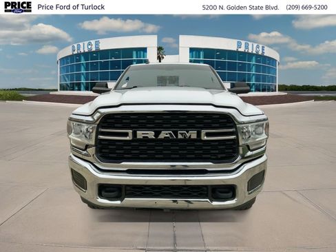 Used 2022 RAM 2500 Big Horn image 2