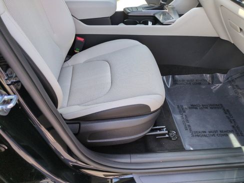 New 2026 Kia Sportage EX FWD image 40