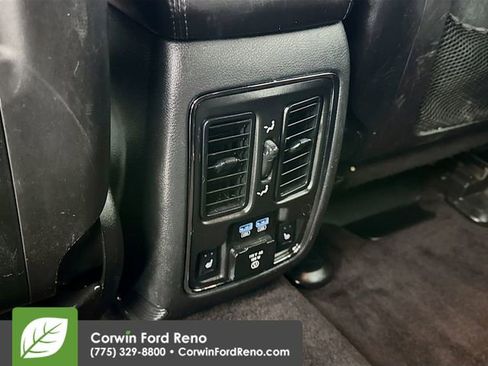 Used 2018 Jeep Grand Cherokee Limited image 26