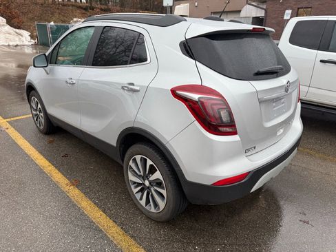 Used 2022 Buick Encore Preferred w/ Safety Package image 4