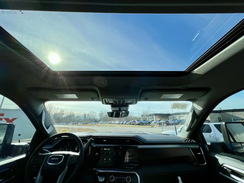 New 2026 GMC Sierra 2500 Denali w/ Denali Reserve Package image 29