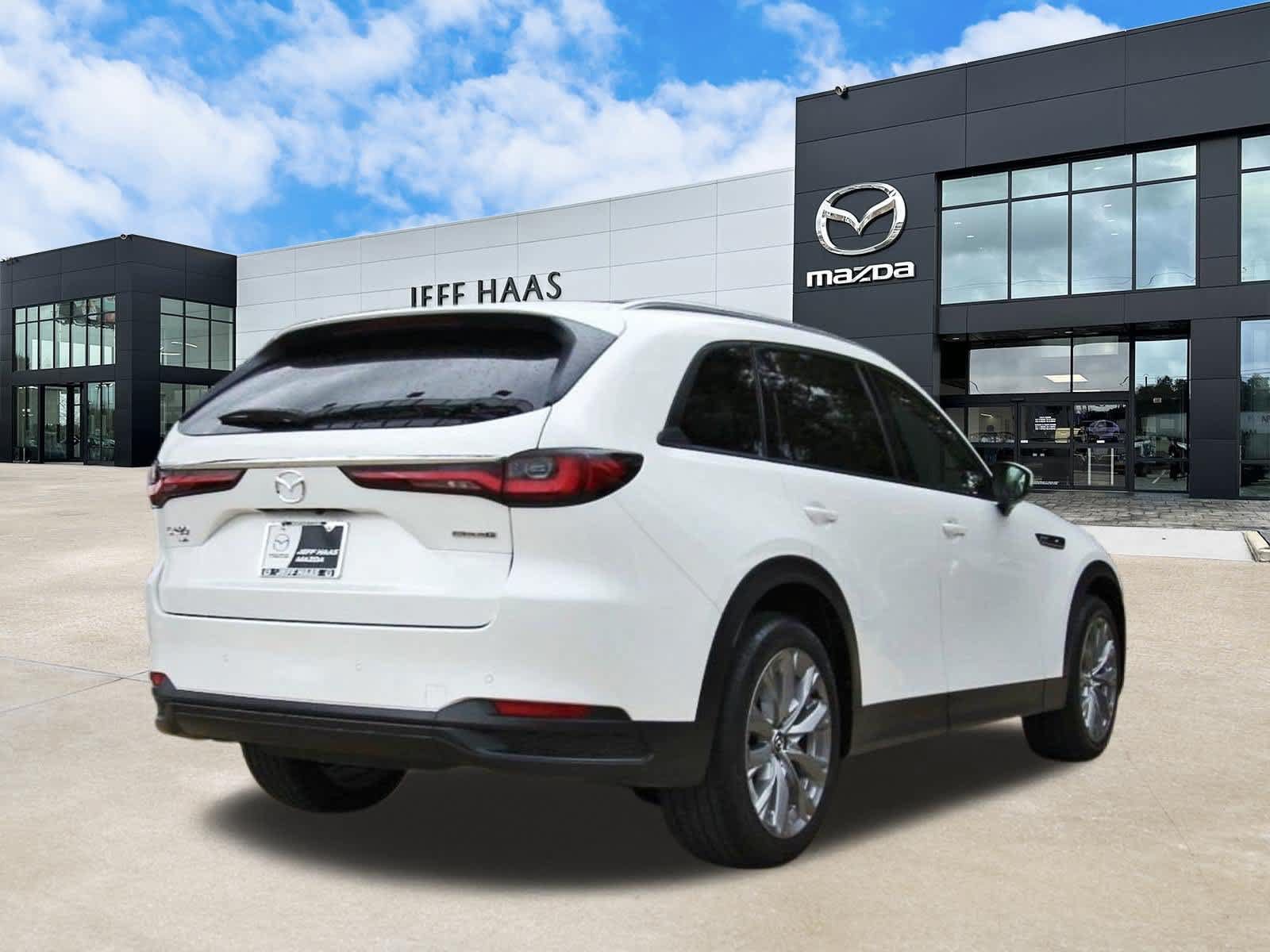 Used 2026 MAZDA CX-90 3.3 Turbo w/ Preferred Package AWD/4WD image 3
