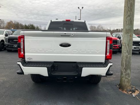 New 2026 Ford F250 Lariat w/ Black Appearance Package image 5