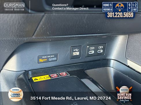 Used 2025 Toyota Camry LE image 27