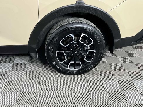 Certified 2024 Hyundai Santa Cruz SEL image 30