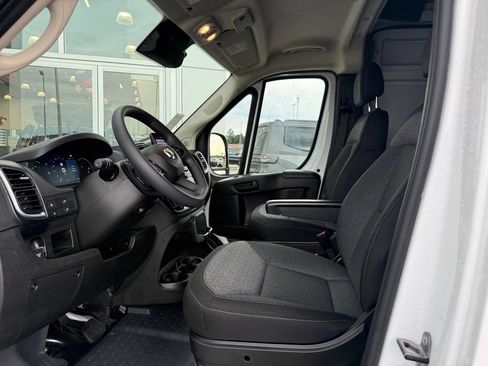 New 2026 RAM ProMaster 3500 w/ Quick Order Package 22G SLT FWD image 4