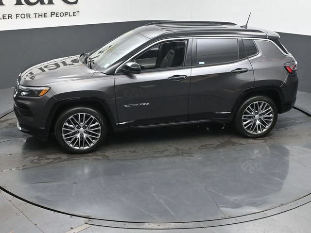 Used 2023 Jeep Compass Limited w/ Elite Group AWD/4WD image 59