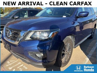 Used 2017 Nissan Pathfinder SV