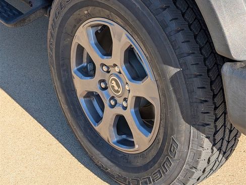 Used 2023 Ford Bronco Big Bend image 8