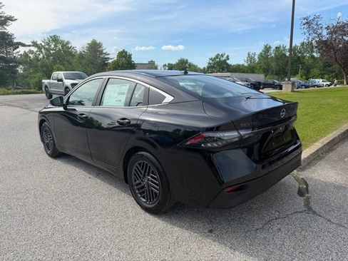 New 2026 Nissan Sentra SV w/ SV Convenience Package FWD image 7