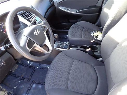 Used 2017 Hyundai Accent SE image 10