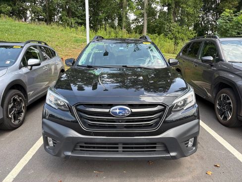 Used 2020 Subaru Outback Onyx Edition XT AWD/4WD image 2