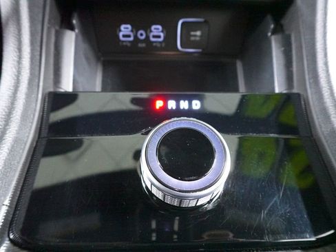 Used 2024 Jeep Grand Cherokee L Altitude image 20