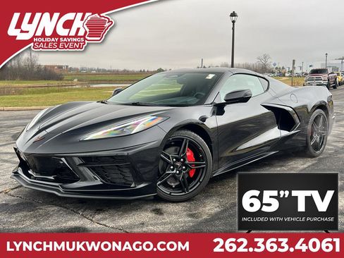 Used 2024 Chevrolet Corvette Stingray Preferred Cpe w/ Stealth Interior Trim Package image 1