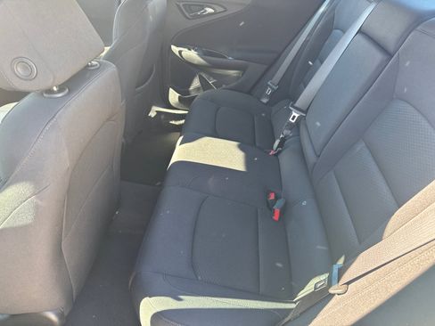 Used 2025 Chevrolet Malibu LT image 20