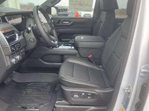 New 2026 GMC Yukon Denali image 14