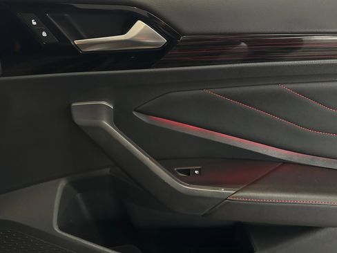 Used 2024 Volkswagen Jetta GLI 40th Anniversary Edition image 21