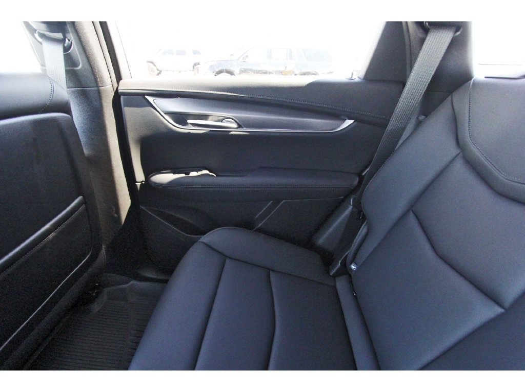 New 2026 Cadillac XT5 Luxury FWD image 12