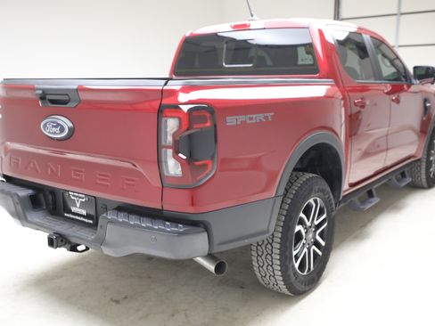 Used 2025 Ford Ranger Lariat w/ Trailer Tow Package RWD image 5