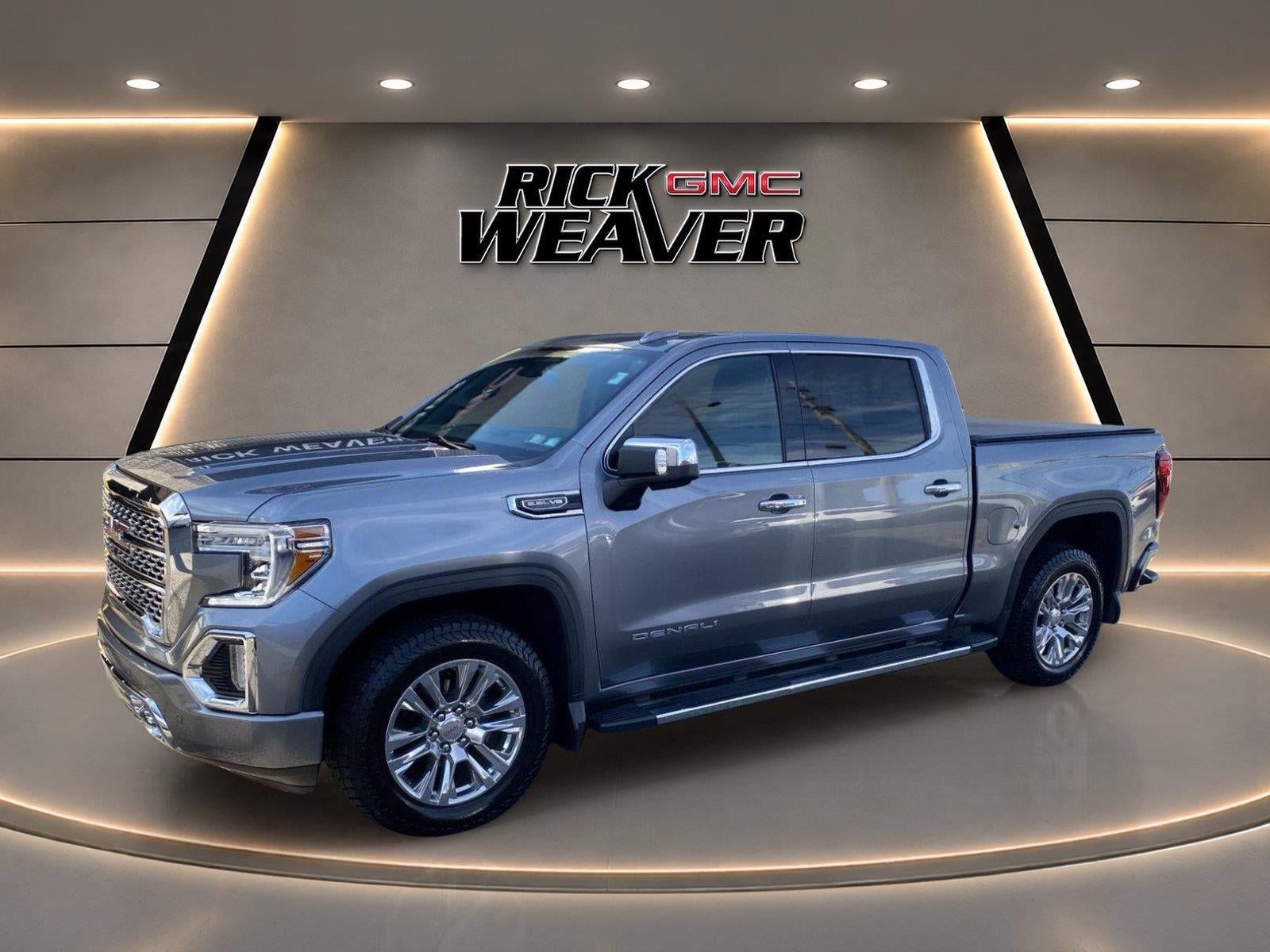 Used 2021 GMC Sierra 1500 Denali w/ Technology Package AWD/4WD image 2