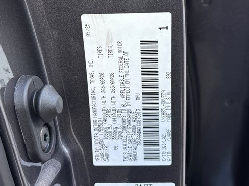 New 2026 Toyota Sequoia Platinum image 28