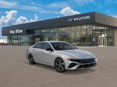 New 2026 Hyundai Elantra Sport image 2