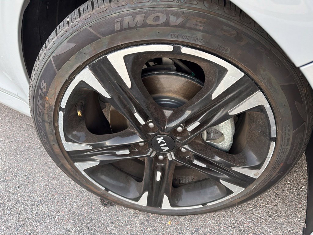 Used 2021 Kia K5 GT-Line w/ GT-Line FWD Premium Package image 3
