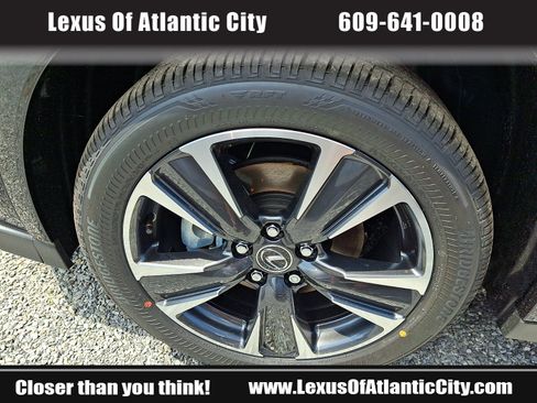 New 2026 Lexus UX 300h AWD image 4