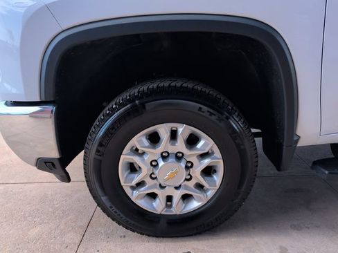 Used 2025 Chevrolet Silverado 3500 LT w/ All Star Edition AWD/4WD image 27
