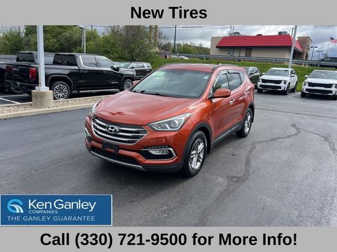 Used 2017 Hyundai Santa Fe Sport FWD image 2