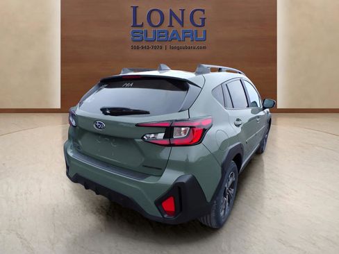 Used 2026 Subaru Crosstrek 2.0i Premium image 4