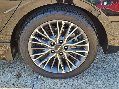 Used 2023 Kia Forte GT-Line w/ GT-Line Technology Package image 30