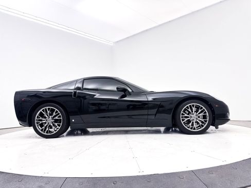Used 2008 Chevrolet Corvette Coupe w/ Z51 Performance Package RWD image 30