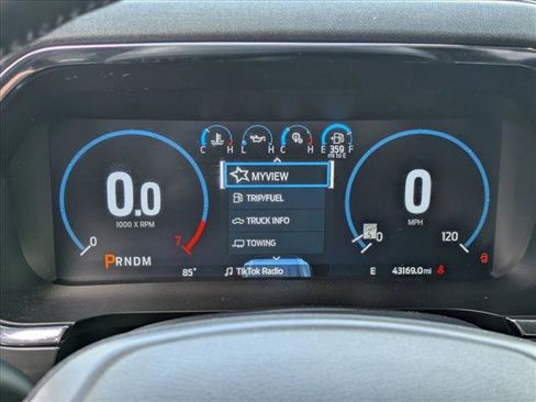 Used 2022 Ford F150 Lariat w/ Equipment Group 502A High AWD/4WD image 10