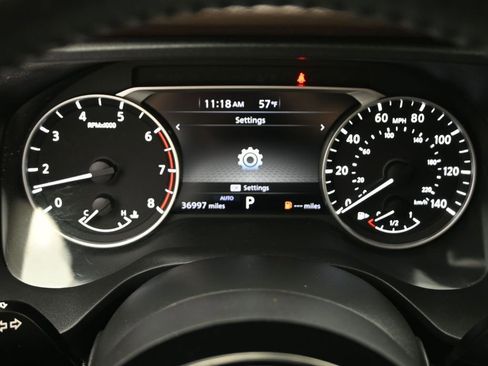 Used 2023 Nissan Rogue SV w/ SV Premium Package image 16