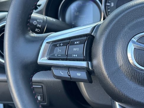 Used 2018 MAZDA MX-5 Miata Grand Touring image 15