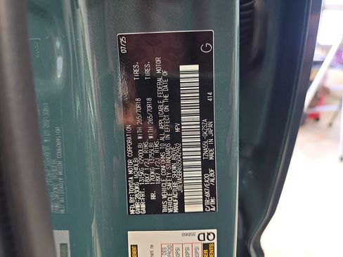 Used 2025 Toyota 4Runner TRD Off-Road Premium image 36