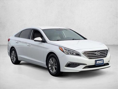 Used 2015 Hyundai Sonata SE w/ Option Group 09 image 3