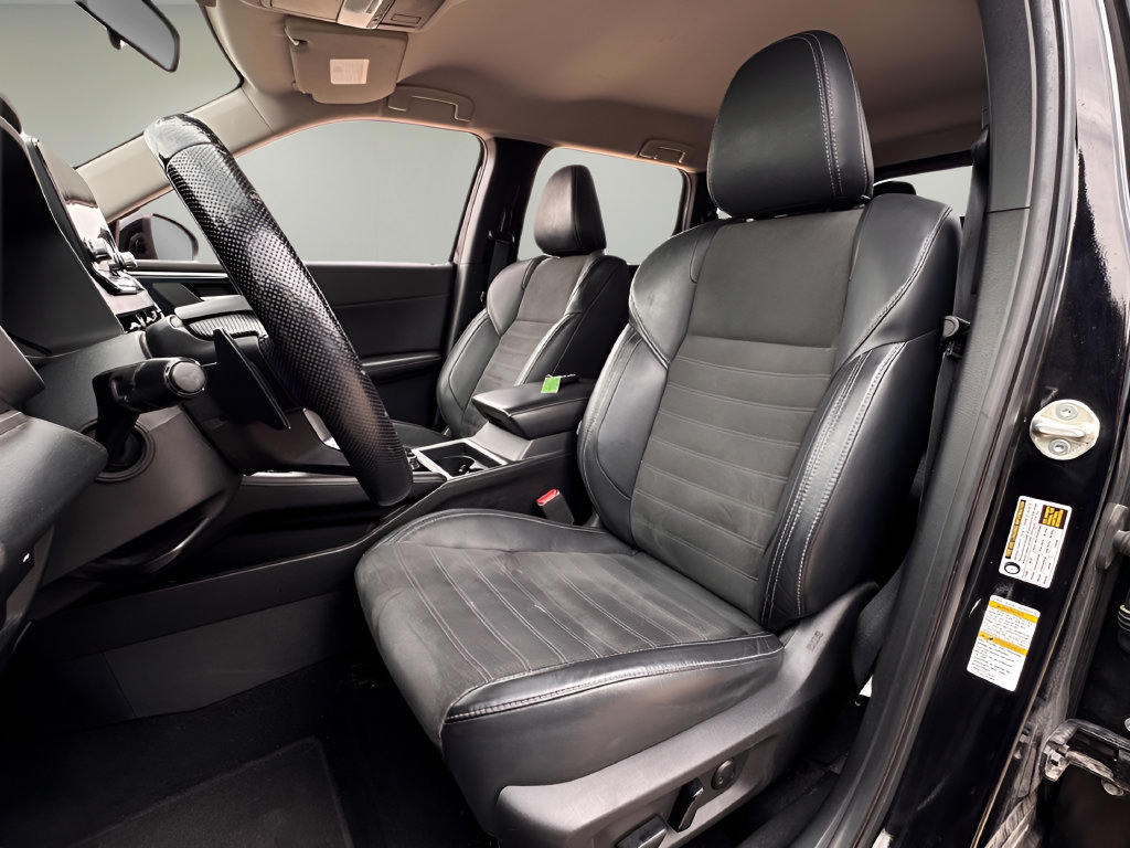 Used 2022 Mitsubishi Outlander SE AWD/4WD image 5