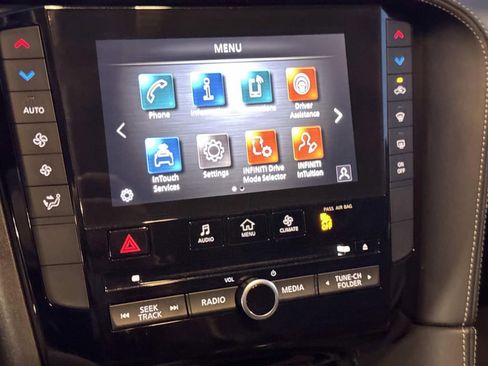 Certified 2025 INFINITI QX50 Pure image 22