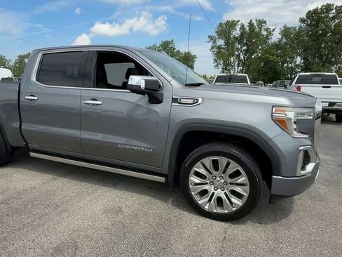 Used 2021 GMC Sierra 1500 Denali w/ Denali Ultimate Package AWD/4WD image 2